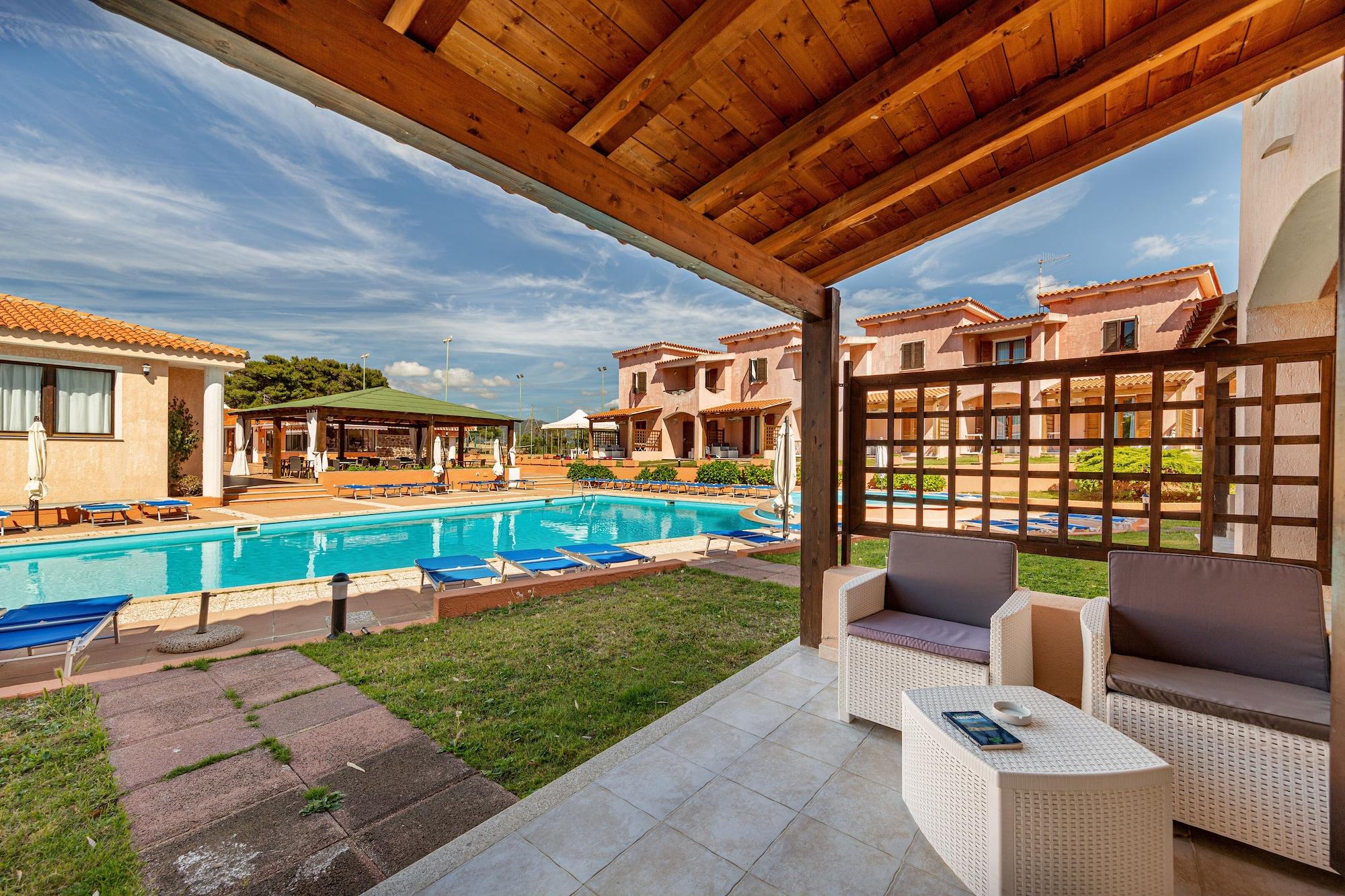Marina Manna Hotel And Club Village Valledoria  Bagian luar foto